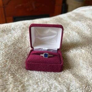Pandora ring Size 6.5